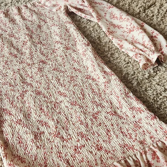 Pink Lily Floral Tight Fitting Dress Size Small - Picture 6 of 7